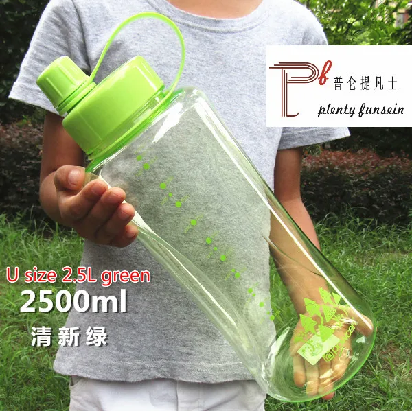 U size 2.5L green Горячие продажи супер большая емкость портативный пластиковый механизм походный чайник бутыль для чая или воды питьевой напиток 1.5L/2L/2.5L/3L - Цвет: U size 2.5L green