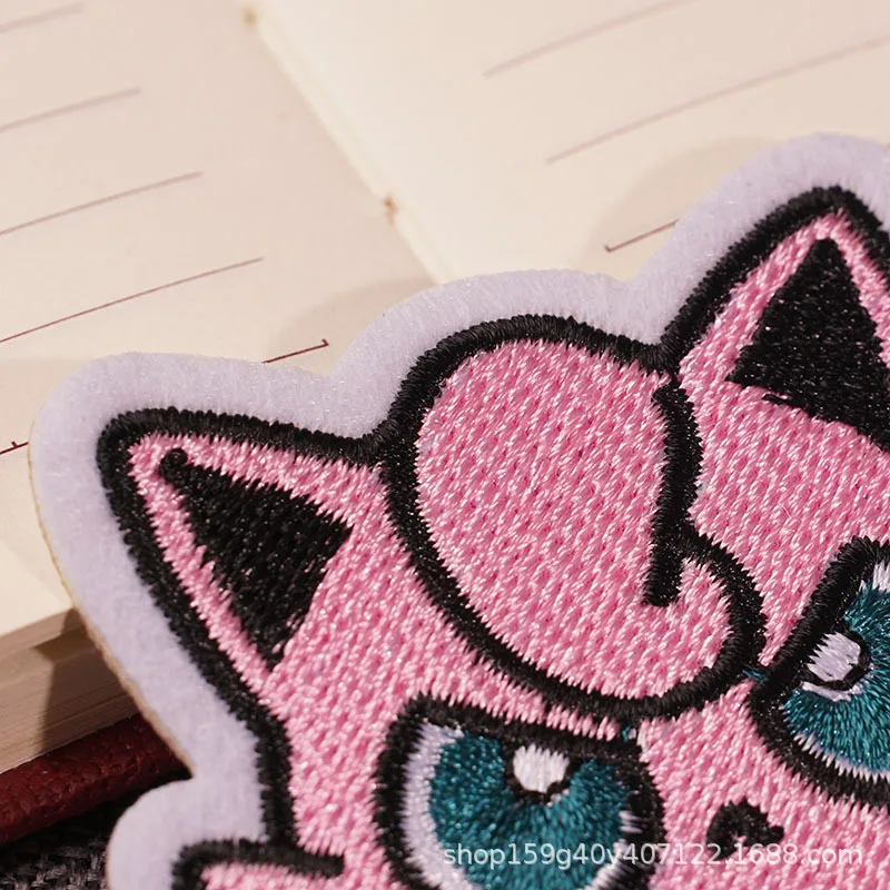 50pcs/lot Cartoon Patch Sticker Small Animal Embroidery Patches for Clothing Accessories Decoration Heat Iron on Transfer