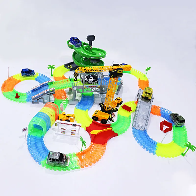 Diy Plastic Racing Track Toy with Glowing Cars