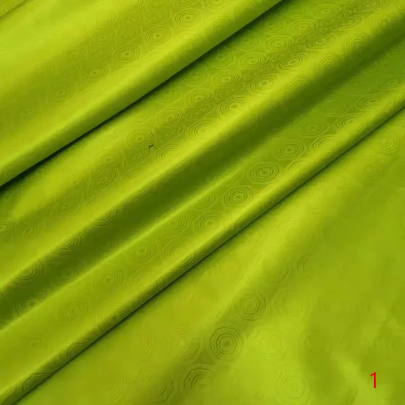 Африканская Базен Riche парчовая кружевная ткань Высокое качество бассейна из жаккардовой парчи последние Базен Riche Getzner для мужчин 5 ярдов