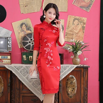 

Vintage Button Qipao Chinese Women Traditional Mandarin Collar Cheongsam Embroidery Flower Half Sleeve Chinese Dress