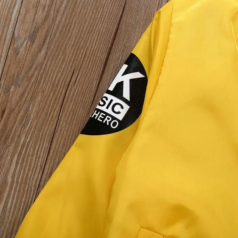 Детская куртка; пальто; детские пальто для маленьких мальчиков; Верхняя одежда на молнии с буквенным принтом; ветрозащитная модная бейсбольная одежда для детей 2-6 лет