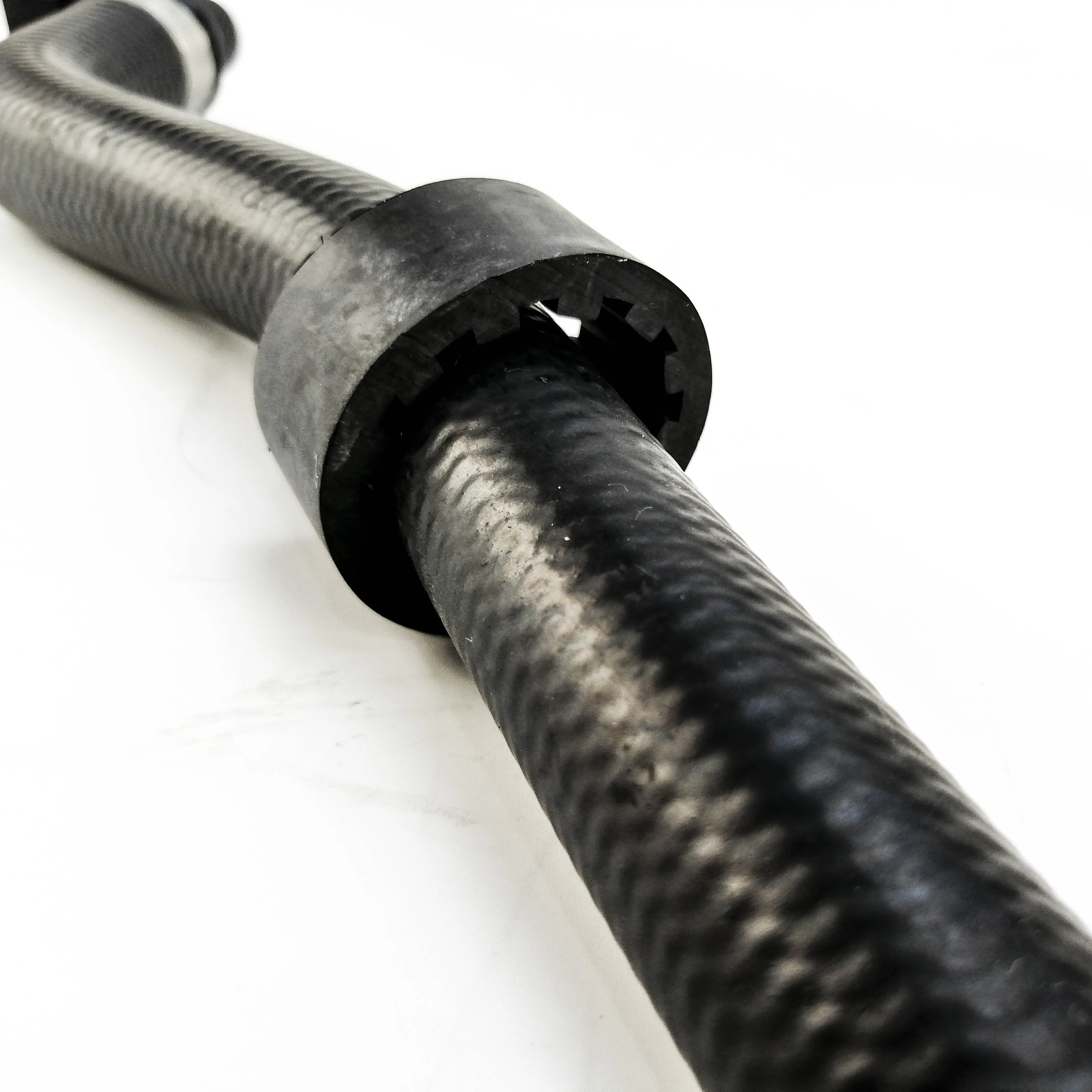 Other Parts & Accessories Coolant Rubber Water Hose Pipe 2055011900 For Mercedes Benz Cclass