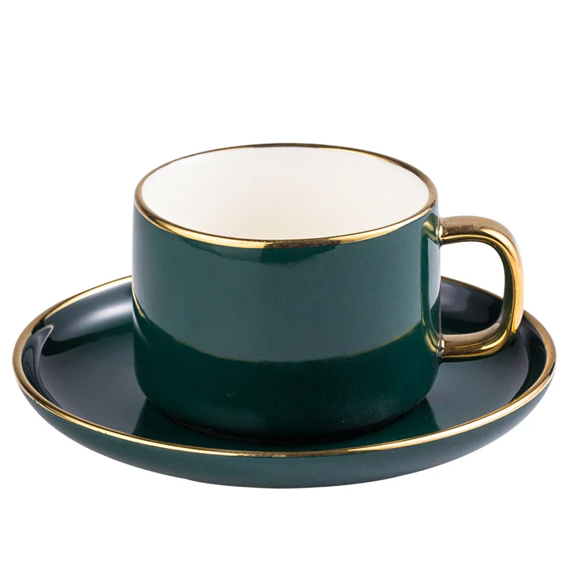 Europäische Luxuriöse Gold Rim Keramik Kaffee Tee Tassen Golden Top Grade Bone China Untertasse Set Geburtstag Paare Geschenke Freunde Tasse