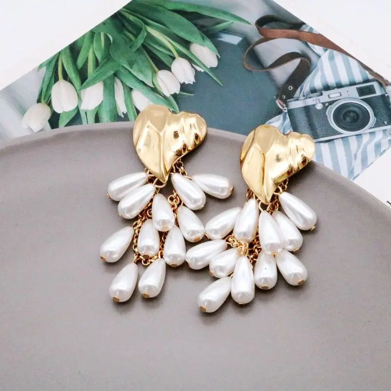 

Free Shipping Sweet Beads Charm Hammered Alloy Earring