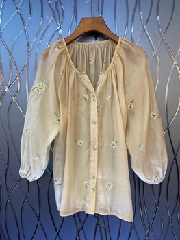 

2020 Spring and Summer New Women's Irregular Embroidery Flower Assorted Color Decoration Bubble Long-Sleeved Upper Garment 627
