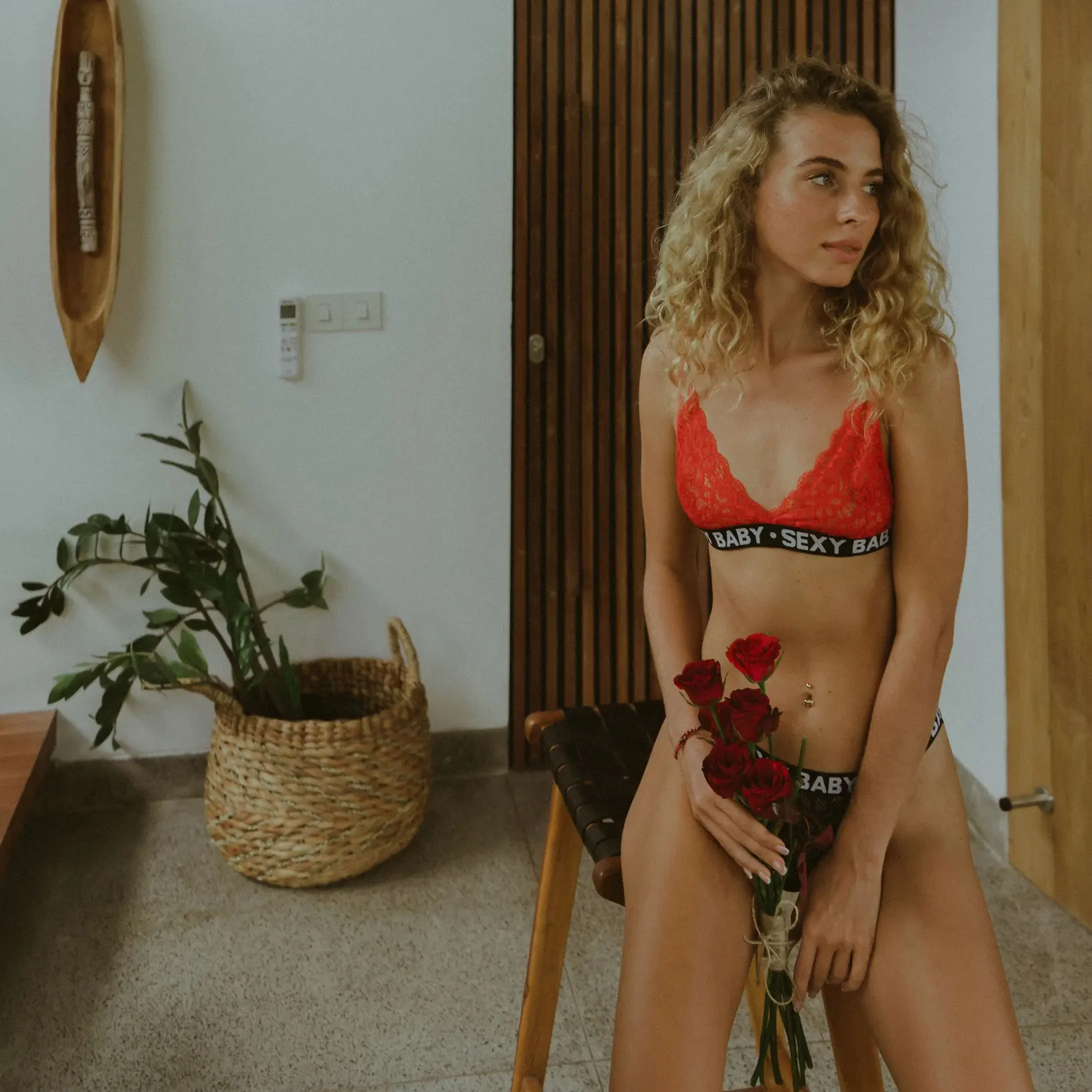 Женское нижнее белье комплект нижнего белья сексуальное кружевное эротическое