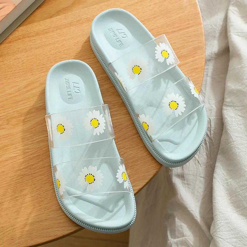 14058936992_1089741243