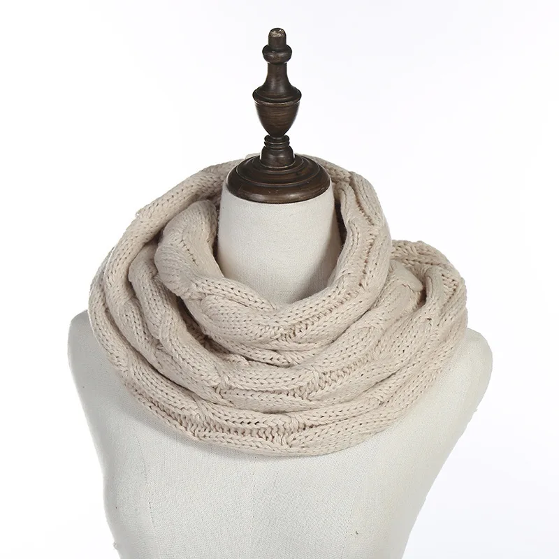 thumbnail image 1 of Nueva bufanda infinita de lana tejida con cable de color sólido para mujer, bufanda de invierno con cuello vuelto, bufandas circulares AC041, 1 of 5