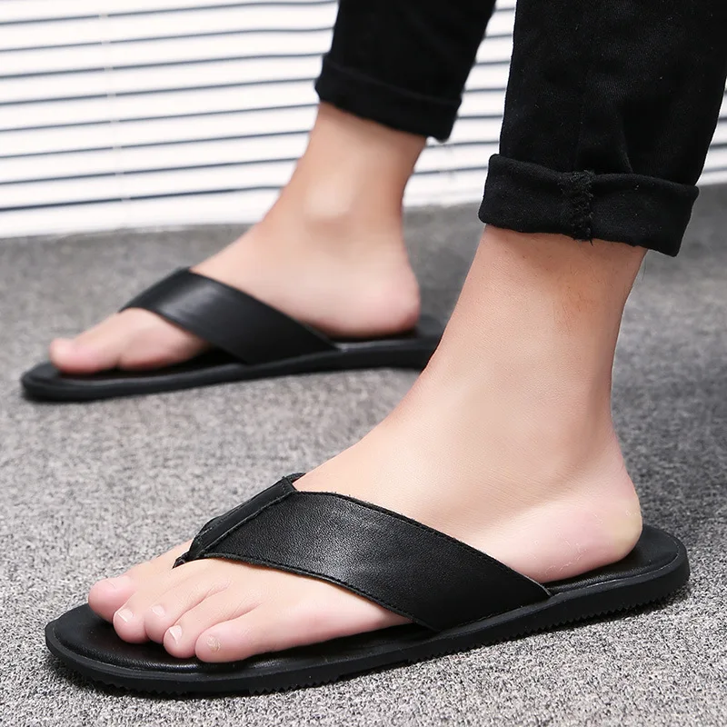 

Flat with Casual Outside Men's Slippers Solid Fashion Summer Flip Flops Concise Men Shoes