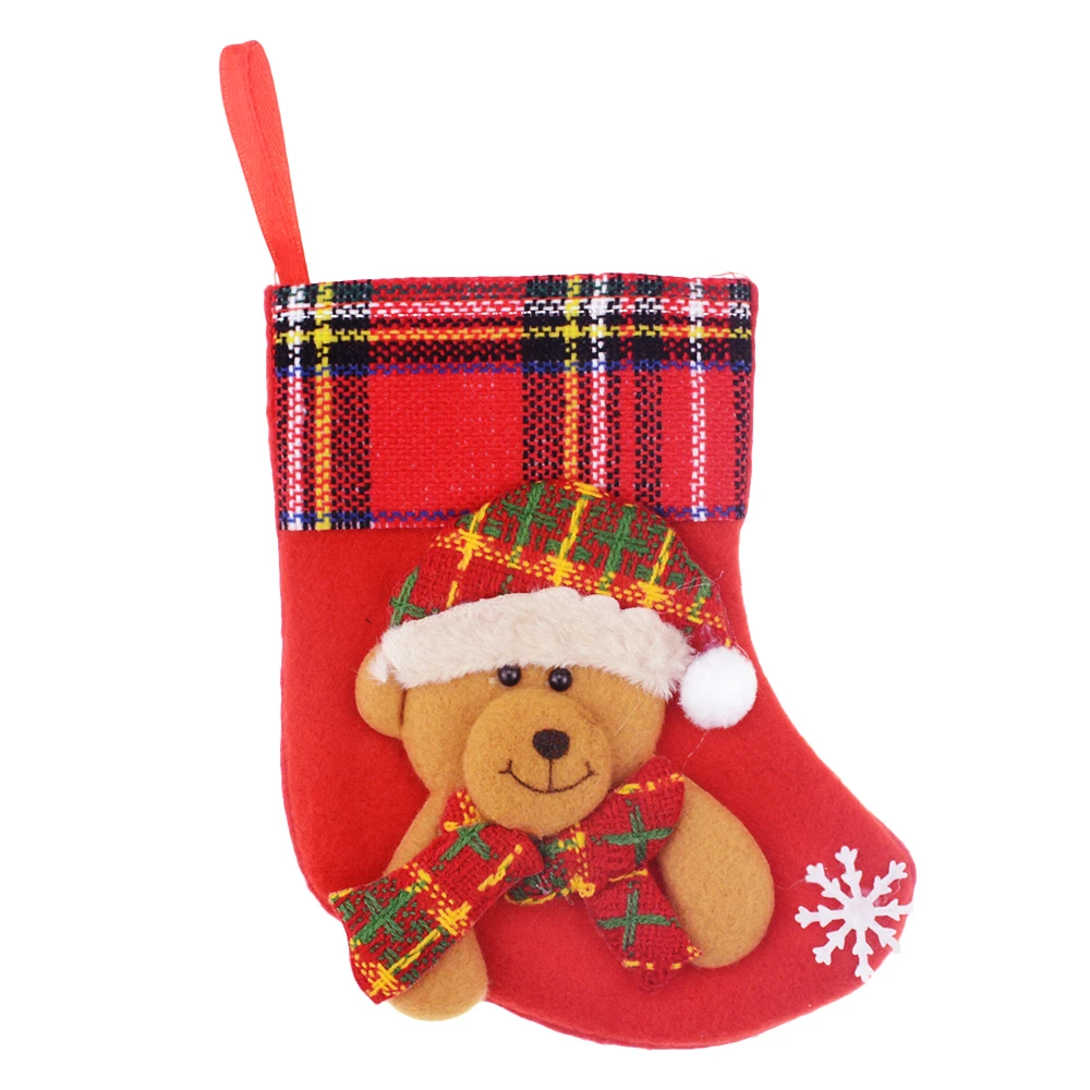 1PCS Christmas Stockings Hanging Christmas Tree Decoration Ornaments New Year Candy Bag Gifts Socks Stocking Xmas Ornament - Цвет: Bear red sock