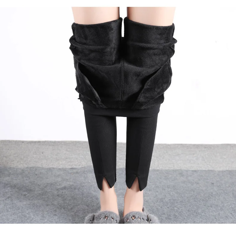 7729421565_2127715615