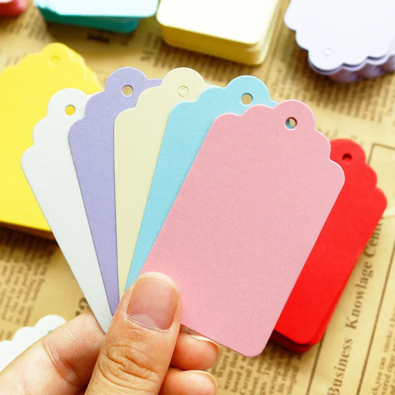 50pcs 다채로운 종이 라벨 태그 수제 결혼식 호의 공예 선물 교수형 태그 포장 라벨 가격 태그 DIY 천 바느질 용품