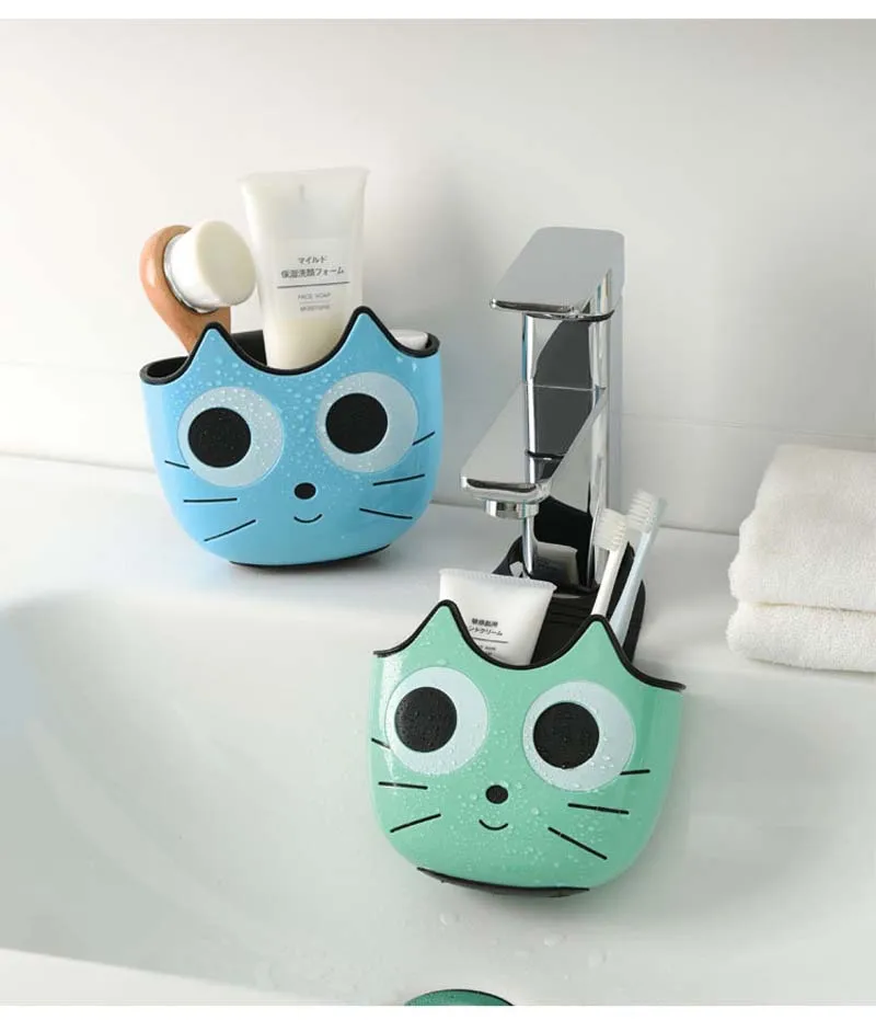 12118957561_1295408673