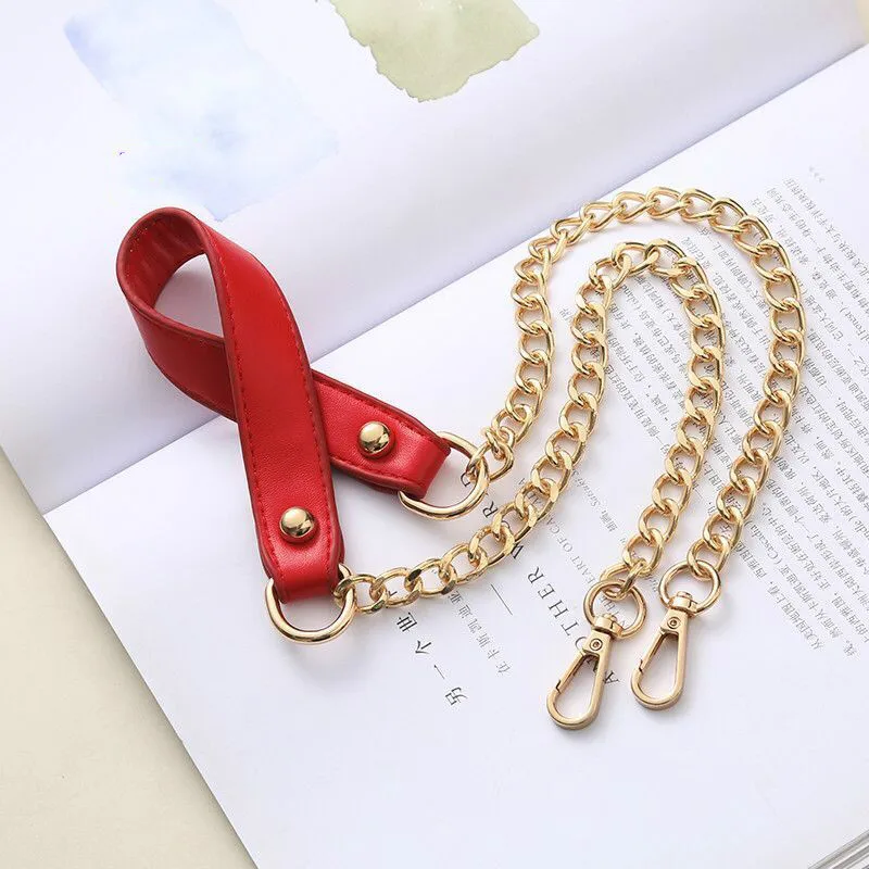 

Женская сумочка с цепочкой и металлическим ремешком, декомпрессионный чемоданчик на плечо с одной лямкой