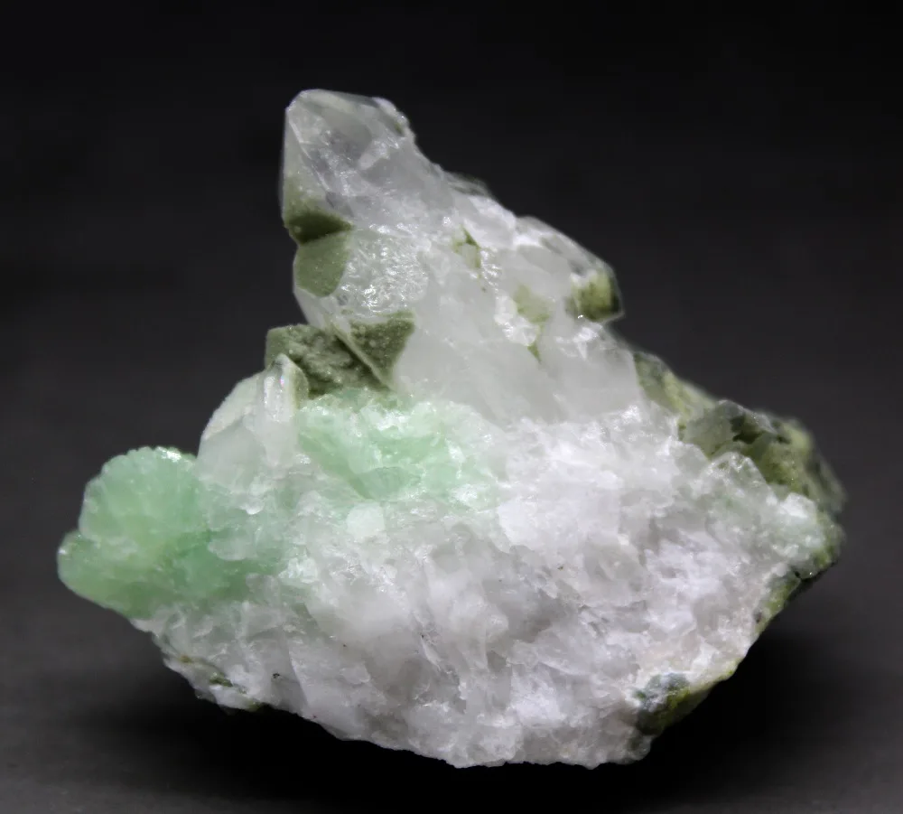 85 г Натуральный Зеленый Пренит и кристалл симбиотический образец минерала камень и кристалл Кварцевый Целительный Кристалл из Китая