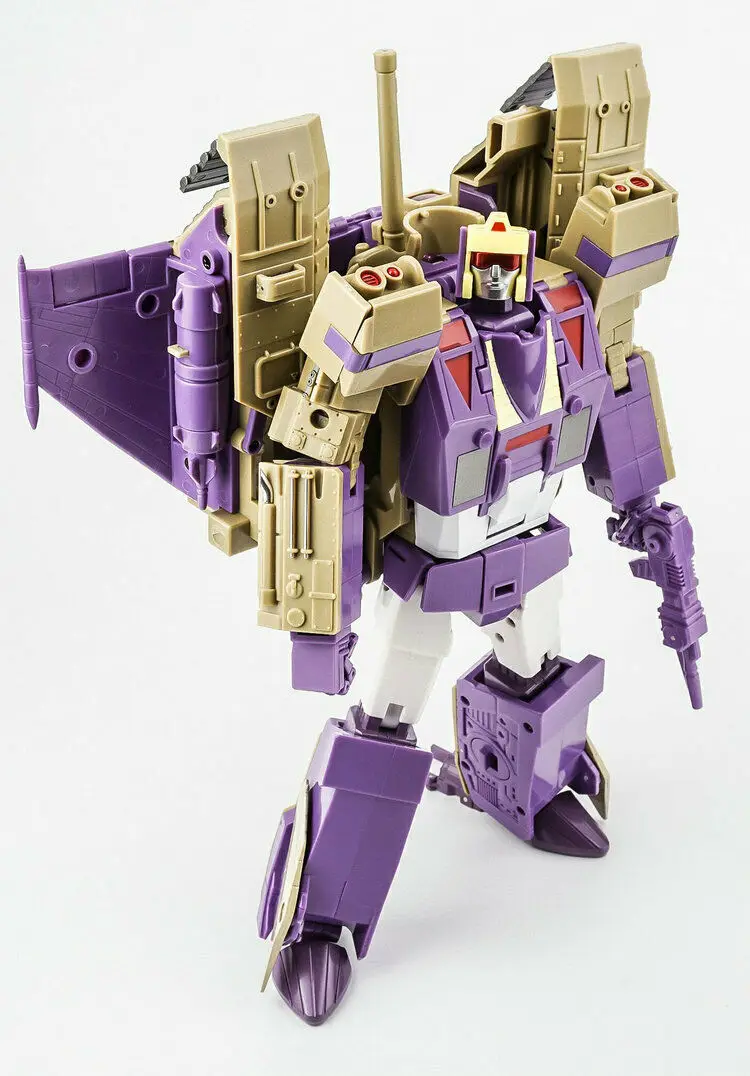 

Transformation KFC Toys EAVI METAL Ditka Blitzwing MP Scale of three variable New
