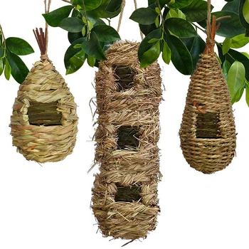

Hand-Woven Bird Cages for Nesting, Grass Bird Cabins, Hanging Birdhouses, perfect for Birds in Cold Weather 3 Packs