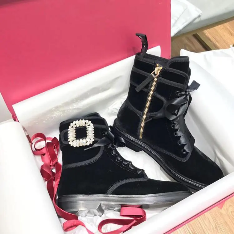 Women's Autumn Winter Plush Female Flats 2019 Leather Booties Rhinestone Buckled Thick-bottomed Round Head Lace-up Martens Boots | Обувь