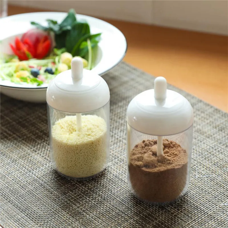

Seasoning Jar with Spoon Round Good Sealing Comfortable Handle Simple Kitchen Supplies Round Seasoning Jar