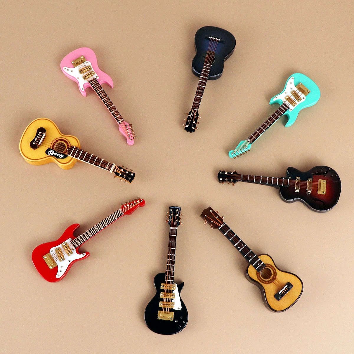 Graden Celsius Verstikken blauwe vinvis Gepersonaliseerde Mini Gitaar Miniatuur Model Elektrische Gitaar Model  Aangepaste Houten Mini Ukulele Bas Muziekinstrument Ornamenten|Figuren &  Miniaturen| - AliExpress