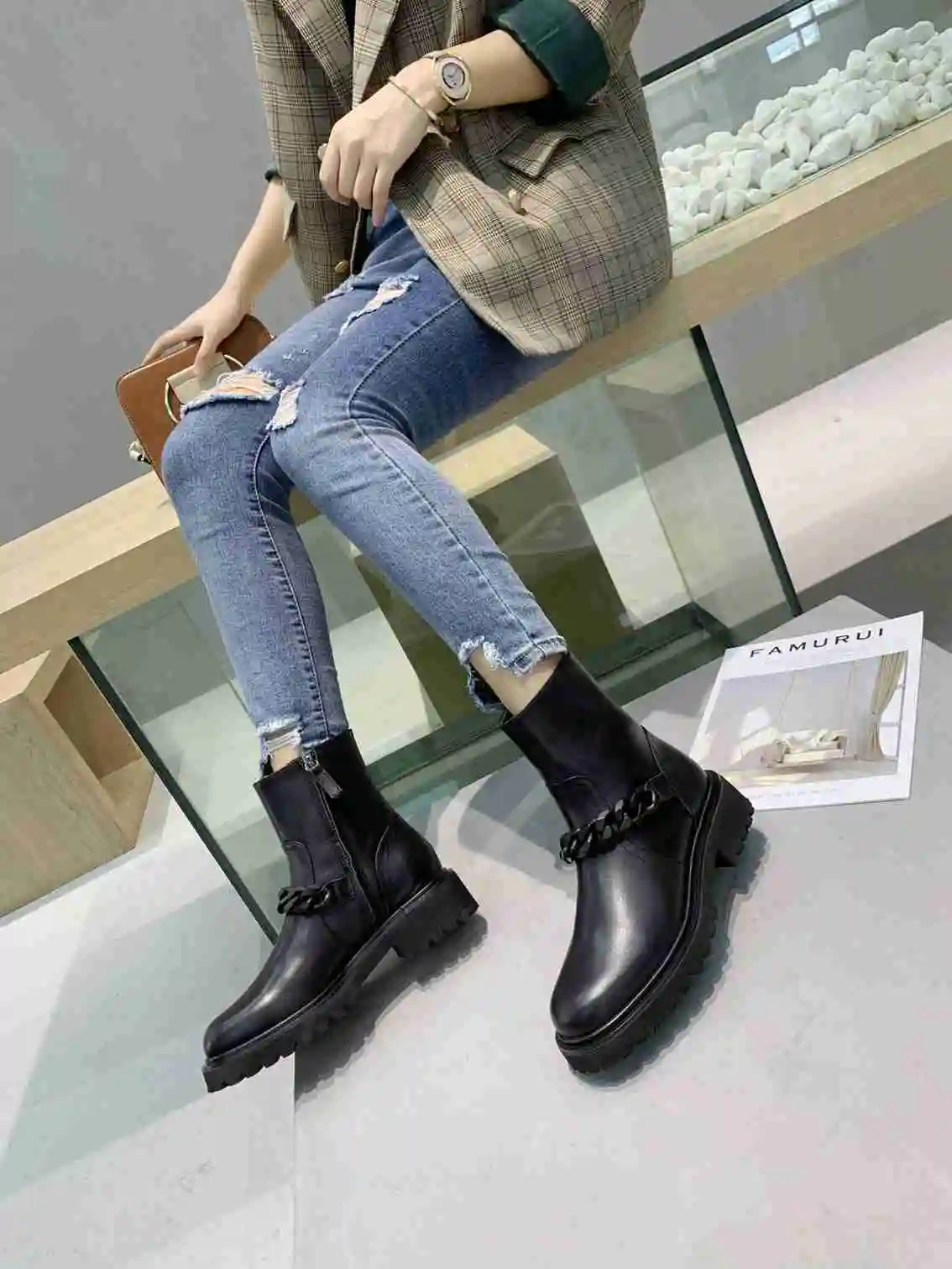Ботильоны для женщин; scarpe donna; женская обувь с цепочкой; Цвет Черный; Zapatos De Mujer; низкий каблук; круглый носок; botas mujer; слипоны; женские ботинки