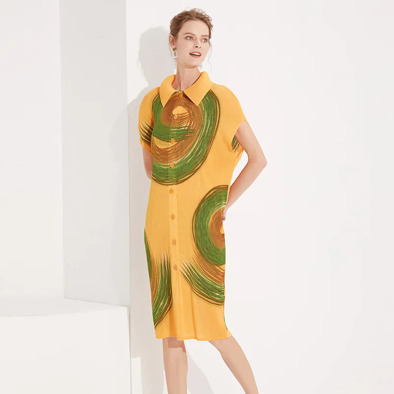 Plus Size Dress Summer Women Original Design Printed Turn Down Collar Batwing Sleeves Loose Elastic Miyake Pleated Dress