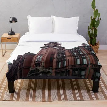 

Wandering In Manchester Throw Blanket Soft Sherpa Blanket Bed Sheet Single Knee Blanket Office Nap Blanket