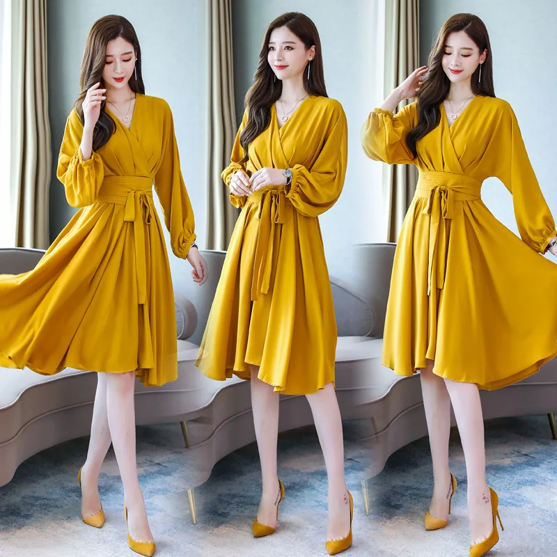 

2019 Autumn Solid Color V-neck Mid-length Dress Ladies' Trend Simple Fashion Comfortable Soft