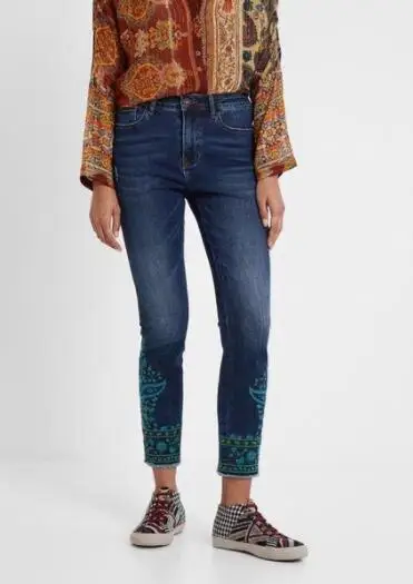Orange Испанский DEsigual Vaqueros bordados lavados con arena de varios estilos en espaunol - Color: Orange