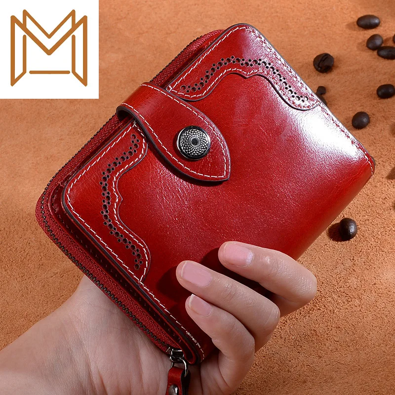 

Genuine Leather Short Wallet Two Discount Card Position Hand Zipper Oil Wax Card Package