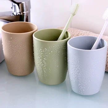 

2 pieces simple couple plastic toothbrush cups round light green classic home bathroom toilet wash gargle cups free shipping