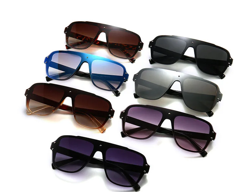 12959405960_1204567008