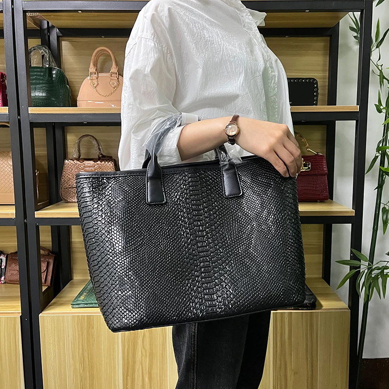 New Women Casual Tote Bag Large Size Snake Pattern Lady PU Tote Handbag With Mini Purse Fast Shipping