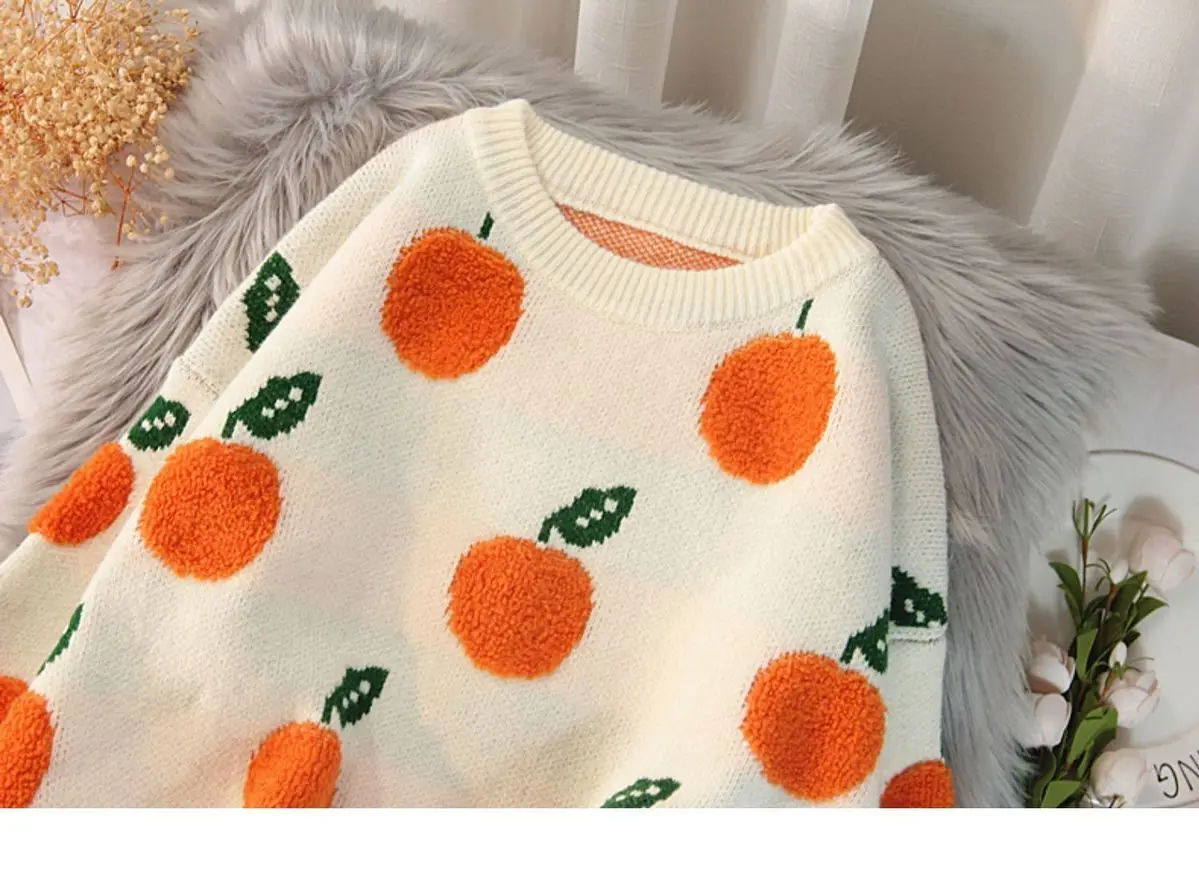 Women's Round Neck Sweater Image 7
