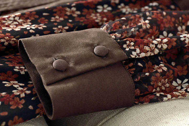 12810591910_707347290