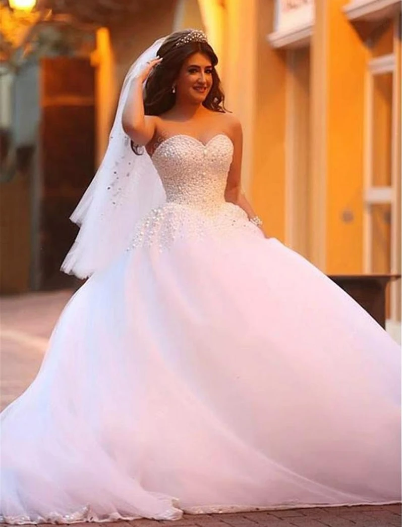 

New Sweetheart Ball Gown Arabic Dubai Wedding Dresses with Beadings Pearls Ball Gown Bridal Dress 2020