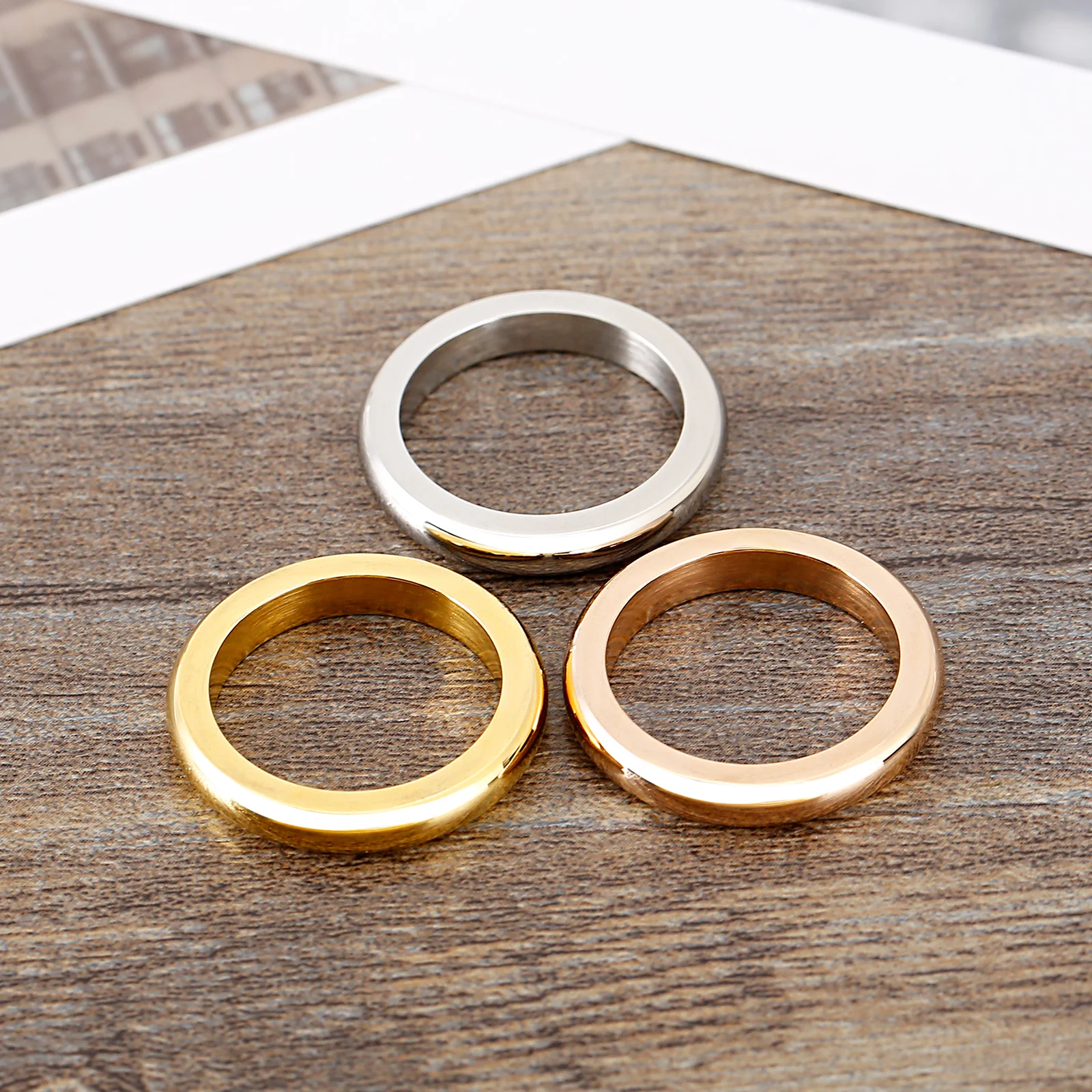 Stainless Steel Tricolor Smooth Round Ring For Women Fashion Simple Jewelry Accessories