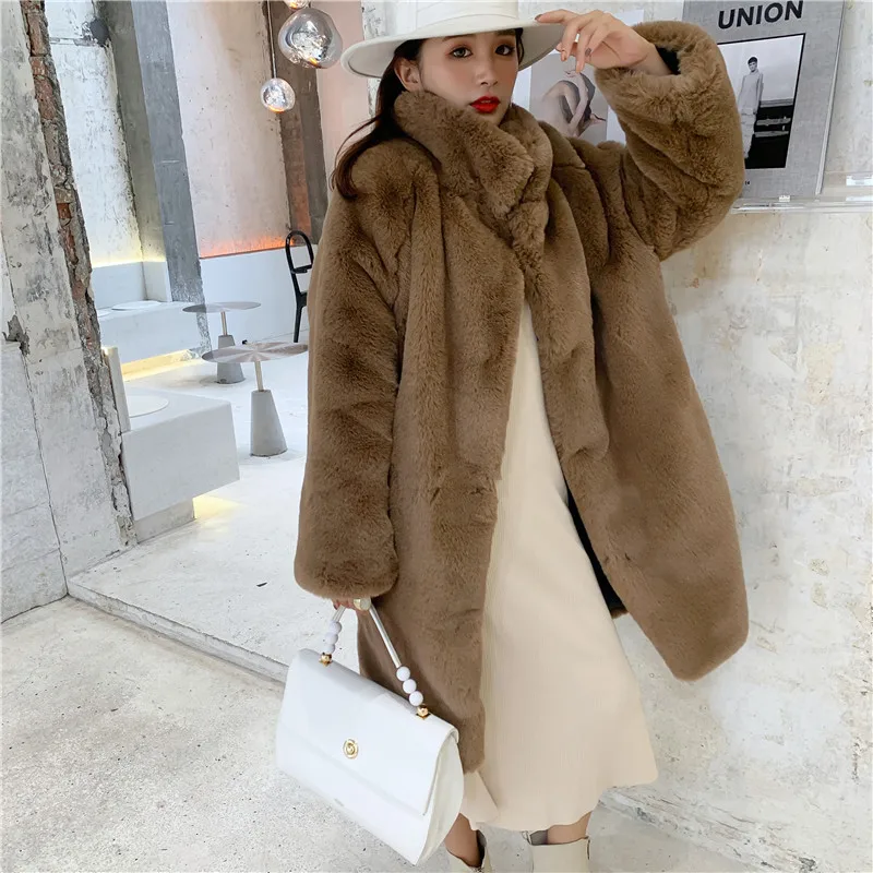 Женское зимнее модное длинное пальто из искусственного меха, однотонное свободное теплое пальто с отложным воротником, Мягкое повседневное пальто с длинным рукавом и карманами - Цвет: Brown