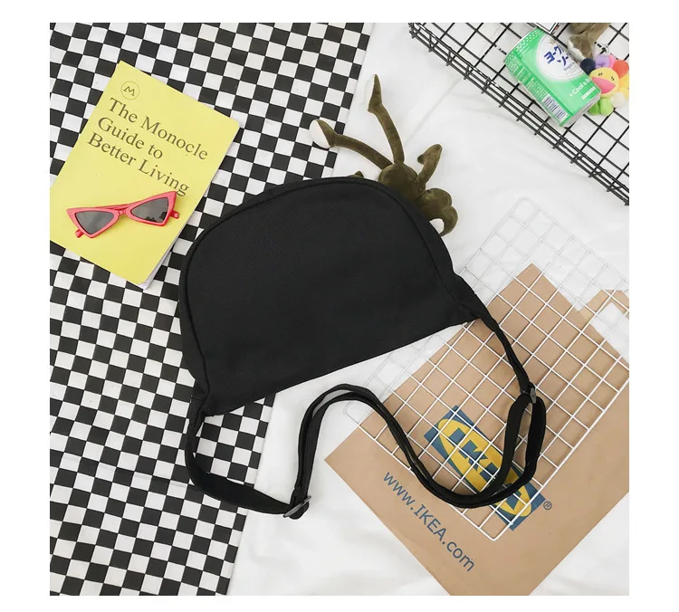 Harajuku Simple Canvas Dumpling Bag Ann ke ni Korean-style New Style Frog Pendant Shoulder Square Sling Bag