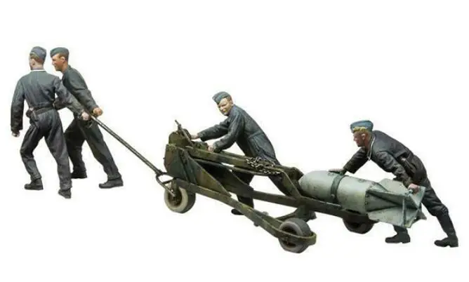 1/32 масштаб Неокрашенная смола фигура ВВС бомба команда 4 коллекция фигурок фигурка