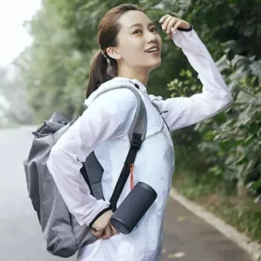  Xiaomi Outdoor bluetooth speaker Light and portable Large volume Dual microphone IP55 Dustproof and