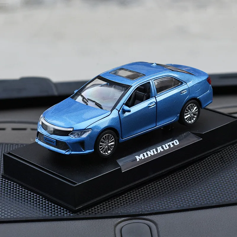 Toyota car model Camry car model simulation car metal adult ornaments alloy creative car interior decoration