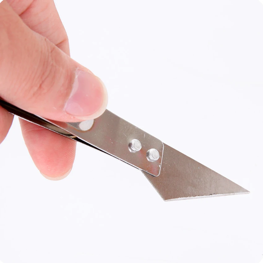 1pc-Creative-Mutifunction-Stainless-Steel-Wool-Implement-Pull-Pig-Hair-Pliers-Feather-Pig-Hair-Clip-Kitchen(3)