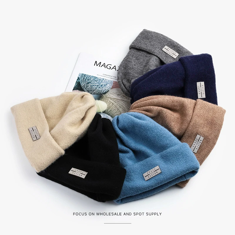 

SLECKTON 2020 Knitted Beanie Hats Fashion Winter Hat for Women and Men High Quality Soft Fabric Hats Bonnets Boy Girls Unisex