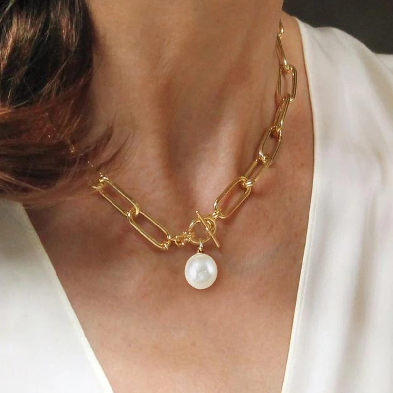 Chunky Paper Clip Chian Choker Necklace 