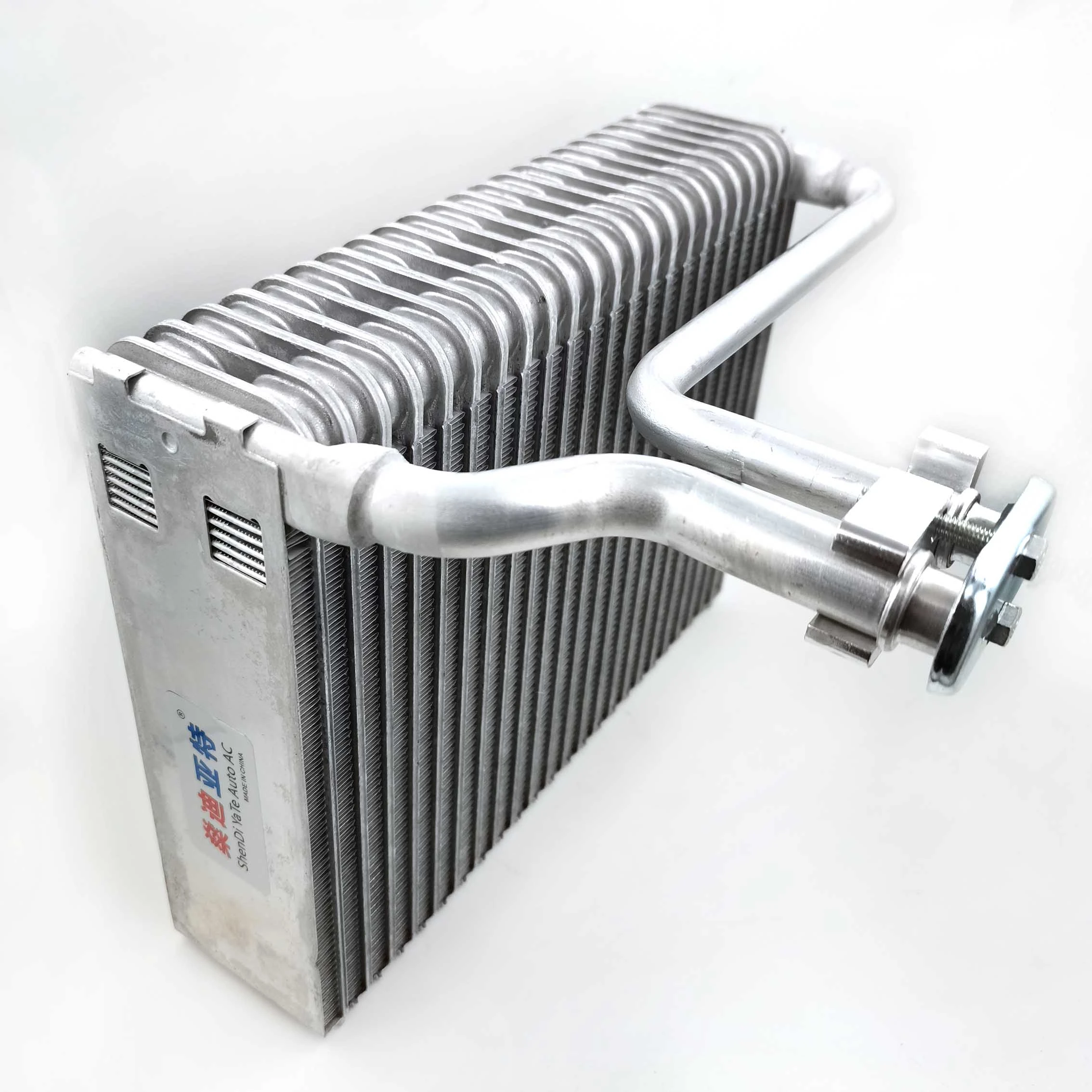 Auto AC Air Conditioner Evaporator Core For Nissan Patrol Jeep Y61 Y61