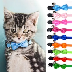 Collier avec nœud papillon ajustable pour animal de compagnie, accessoire de sécurité en Nylon, avec cloche, pour petits chats et chiens 