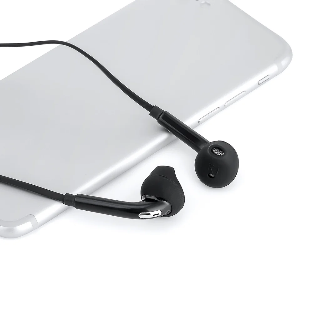 Wired Earphones 3 5mm Stereo No bluetooth Headphone Music Sport Headset with Microphone for Samsung Xiaomi Mi 9 Huawei