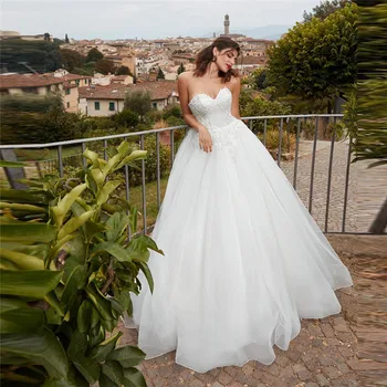 

Sweetheart Lace Top A-Line Wedding Dress Bandage Back Tulle Skirt 2021 Custom Bridal Gowns Sleeveless Court Train Long Spring